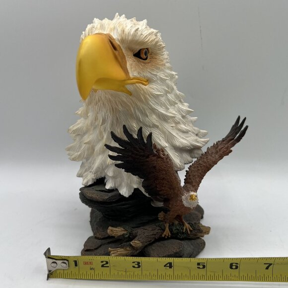 Vintage Bald Eagle Bust & Flying Eagle RARE Statue Collectible Wildlife Decor - Picture 7 of 9